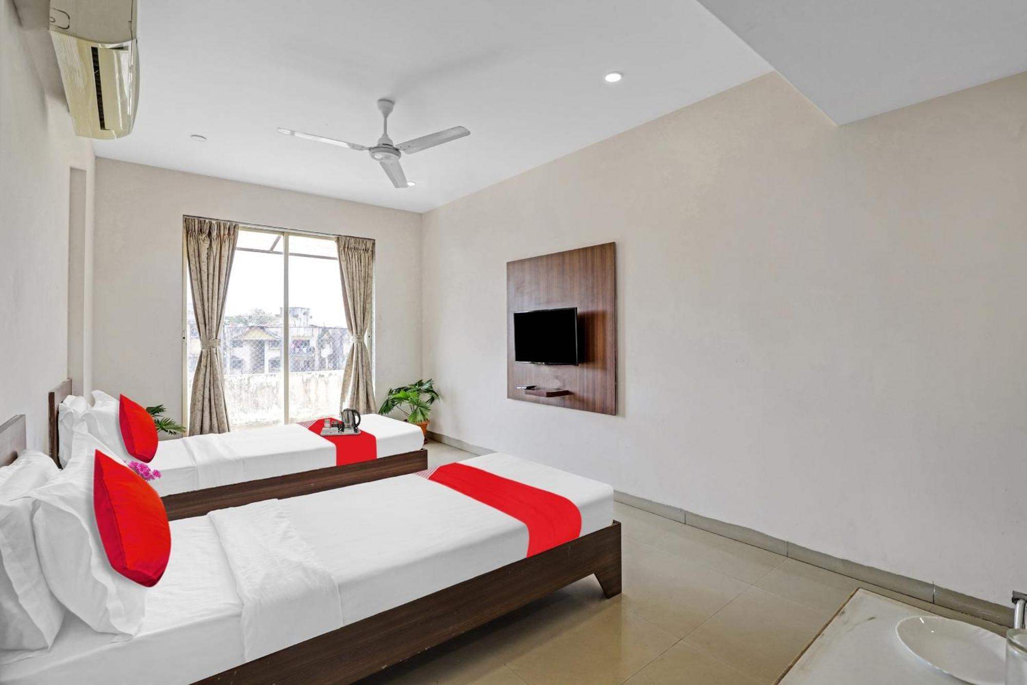 Oyo Flagship Hotel Residency 실바사 외부 사진